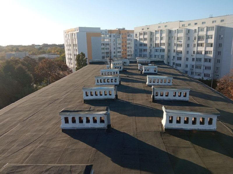 Полная замена кровельного покрытия пятиэтажки в Харькове